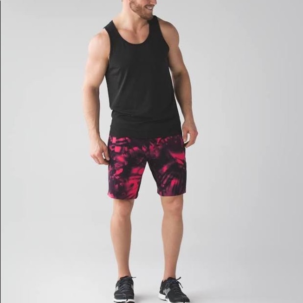 Lululemon Men's T.H.E. Short Linerless 11"